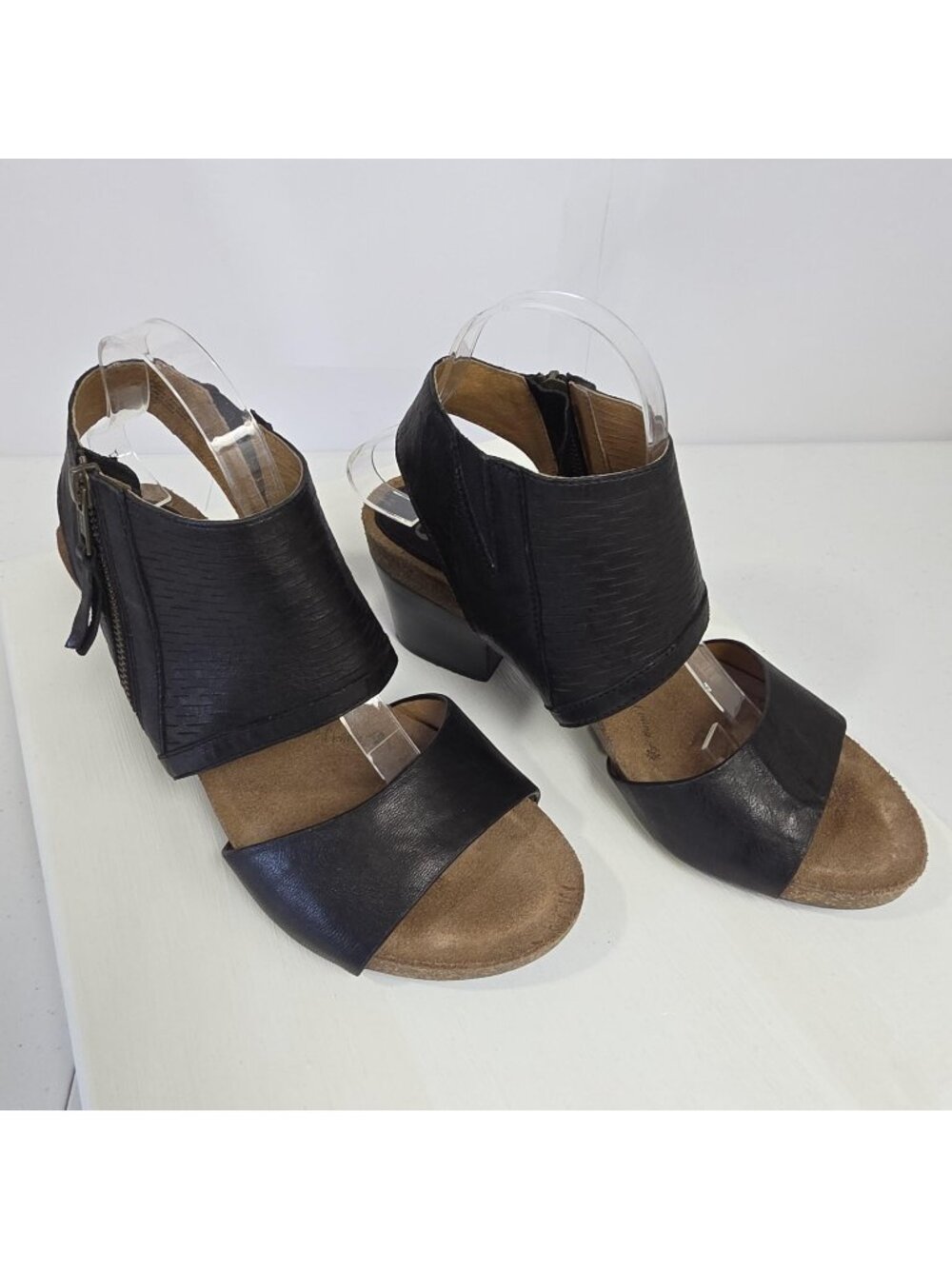 Sofft Sandals Womens Size 9 Black Leather Slingback Block Heel Comfort Shoes